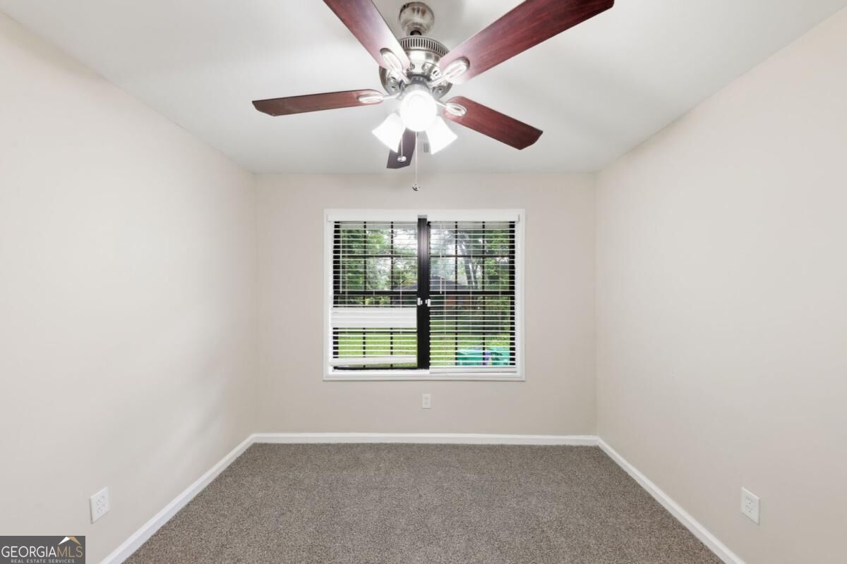1619 Columbia Drive Property Photo 11