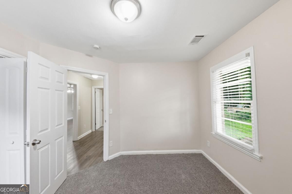 1619 Columbia Drive Property Photo 13