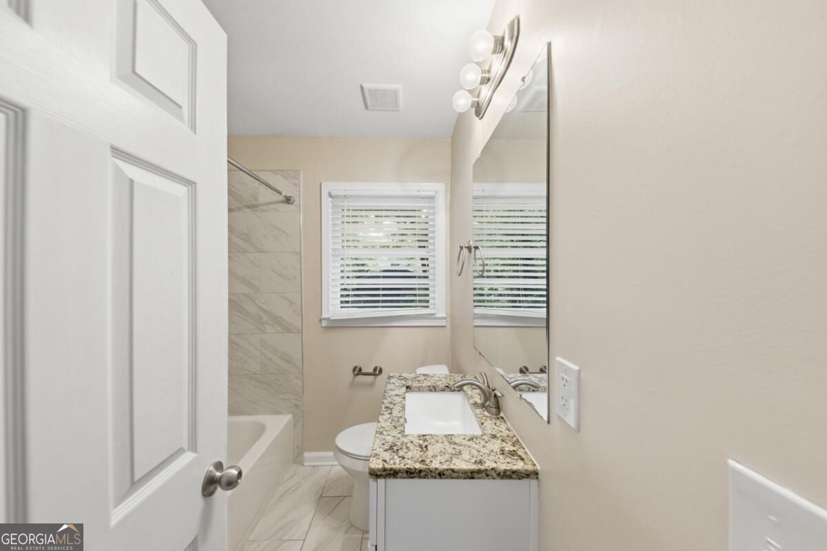 1619 Columbia Drive Property Photo 17