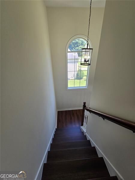 1744 Shirburn Circle Property Photo 27