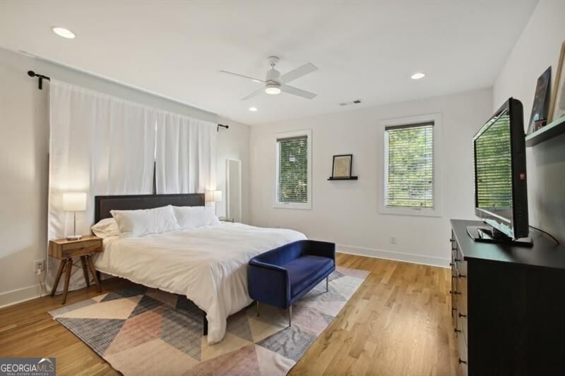 129 Holiday Avenue Unit B Property Photo 17