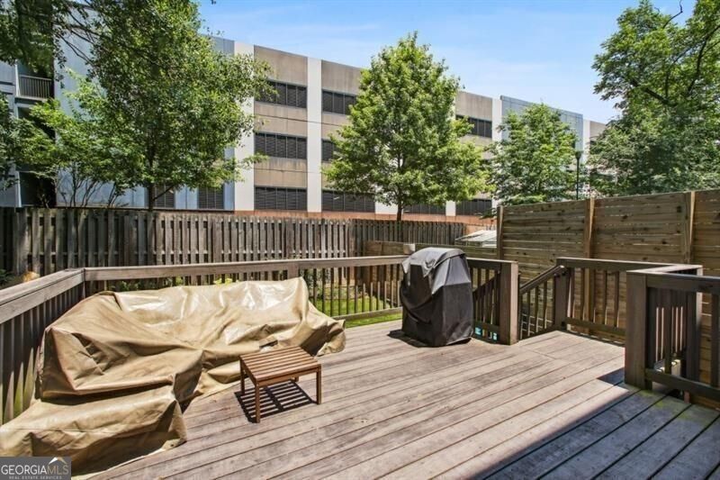 129 Holiday Avenue Unit B Property Photo 21