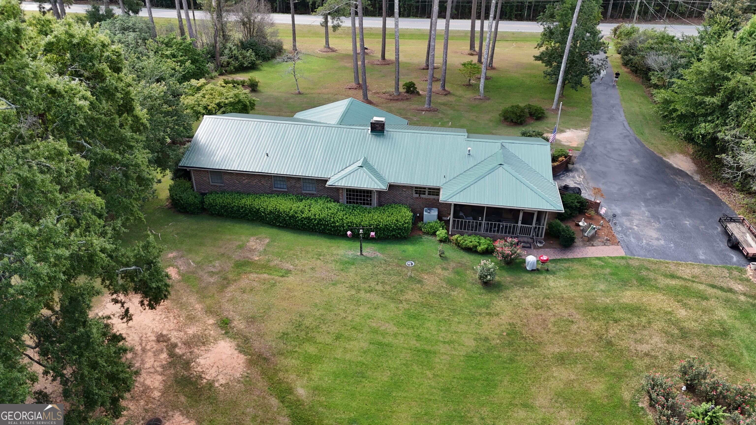 1336 Calhoun Falls Highway Property Photo 5