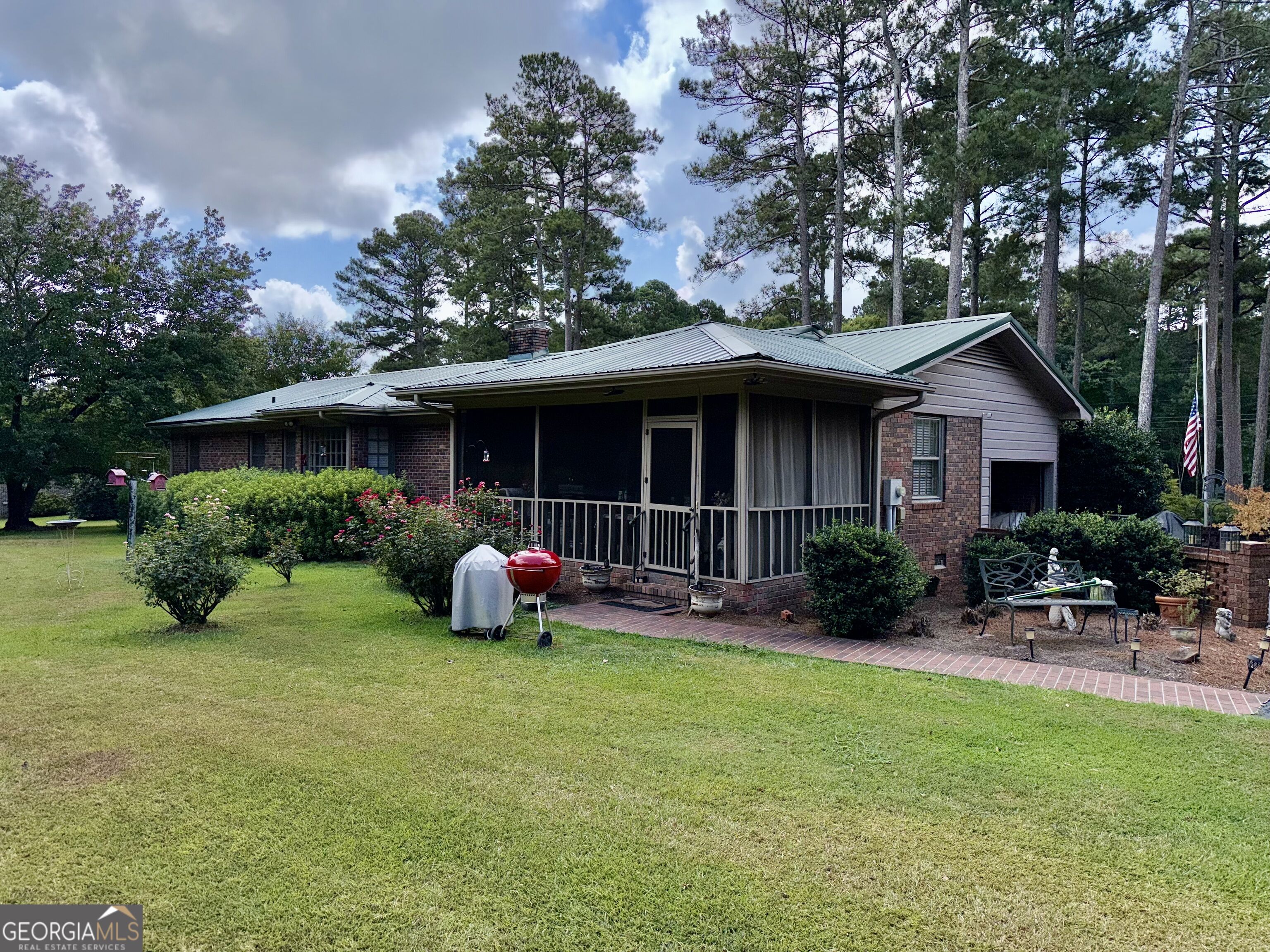 1336 Calhoun Falls Highway Property Photo 15
