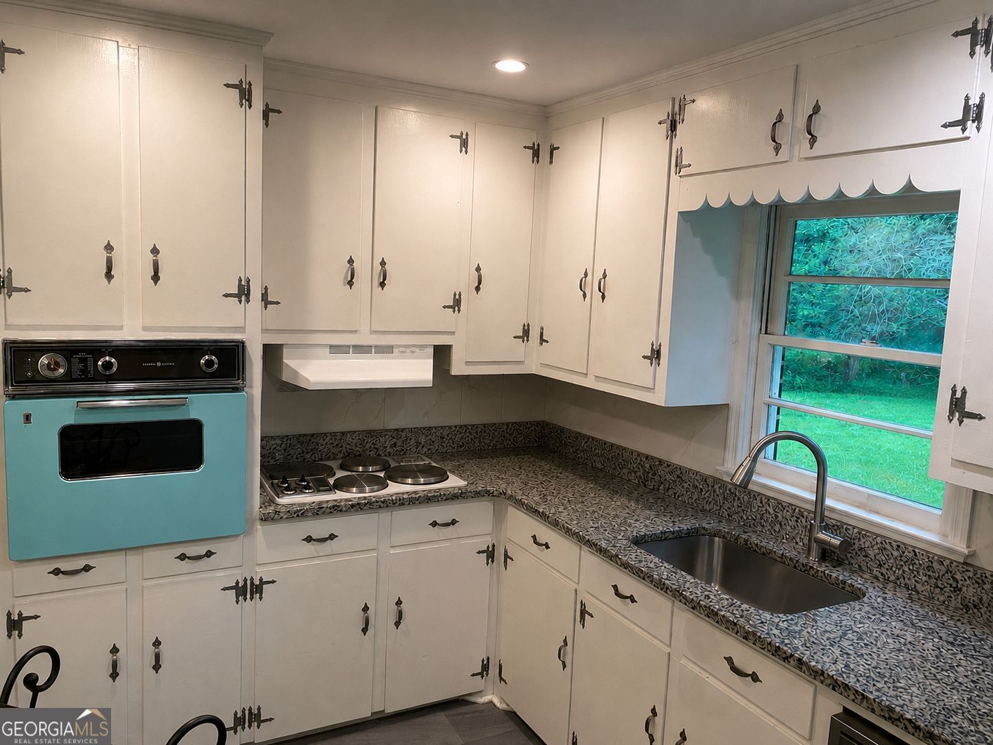 1360 Tallassee Road Property Photo 15