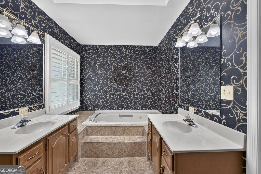 4370 Laurian Drive Nw Property Photo 29