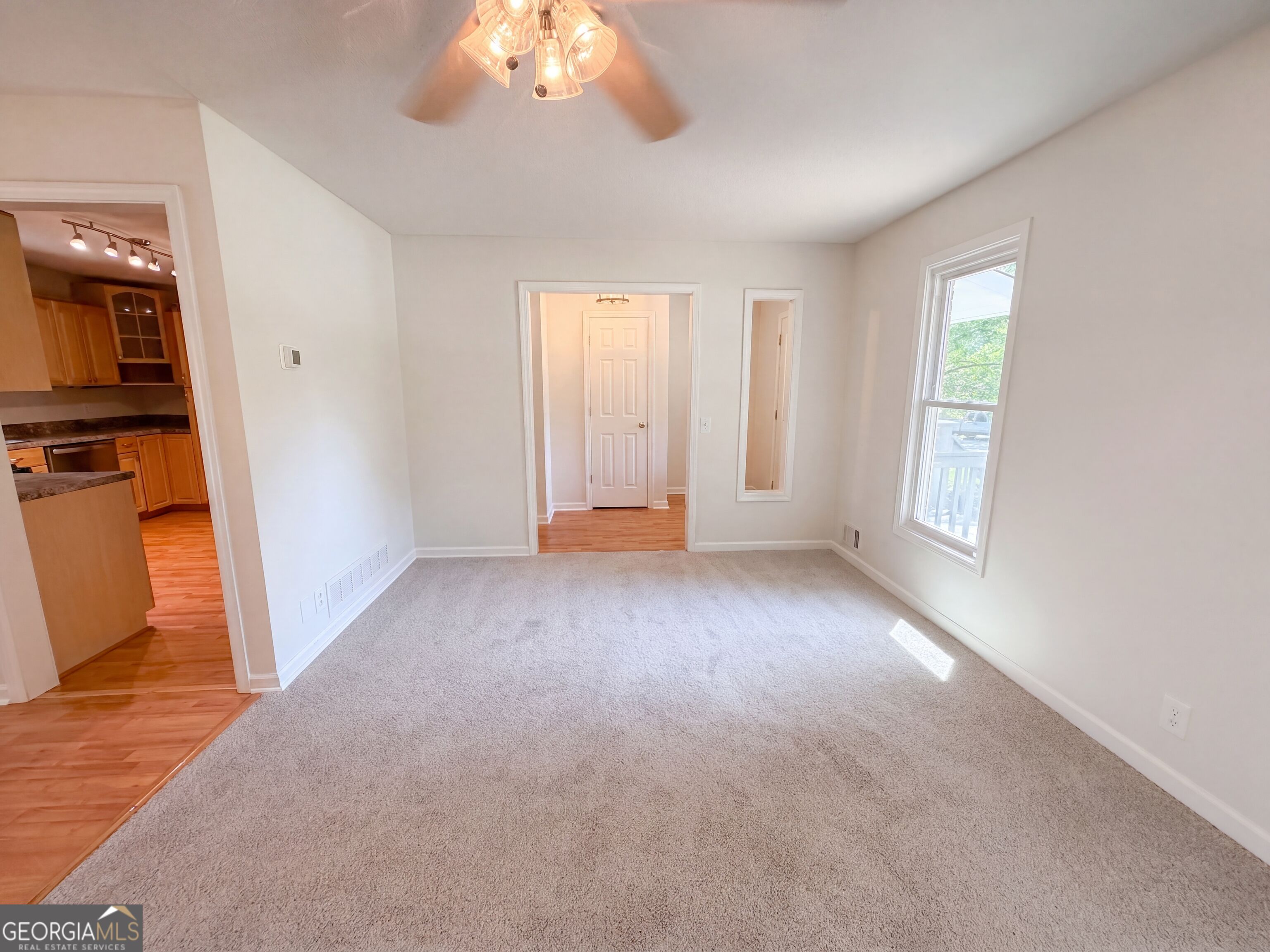 962 Doeskin Drive Nw Property Photo 5