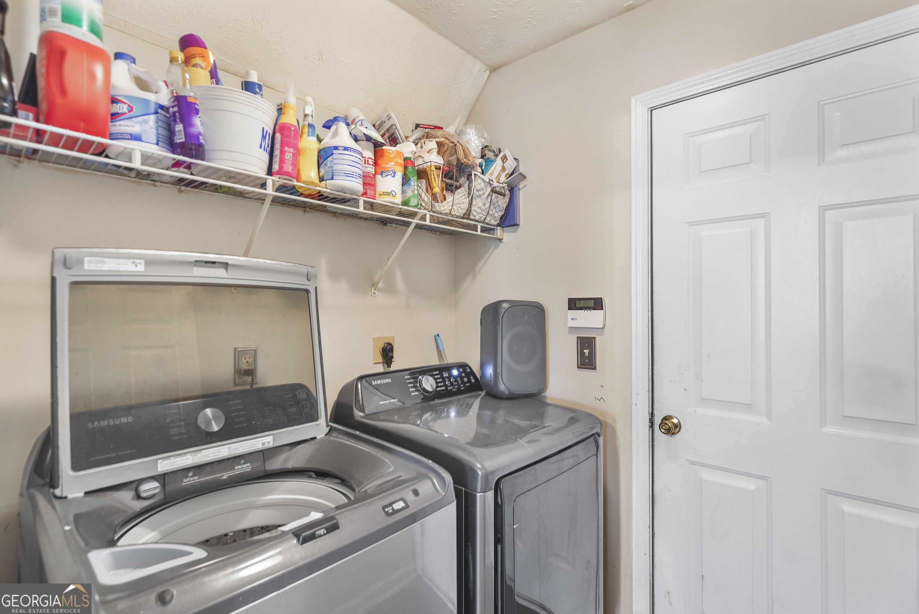 2007 Manhattan Parkway Property Photo 12