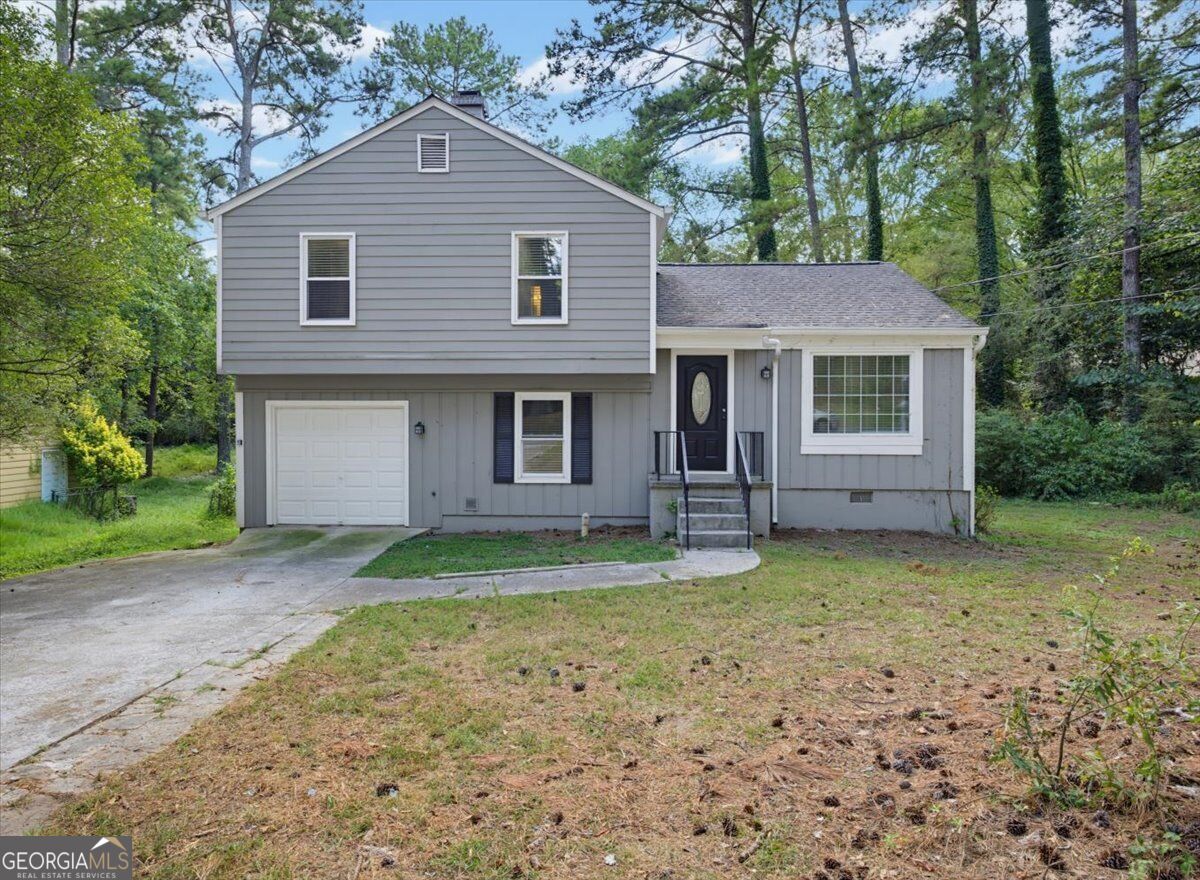 429 Sherwood Circle Property Photo 1