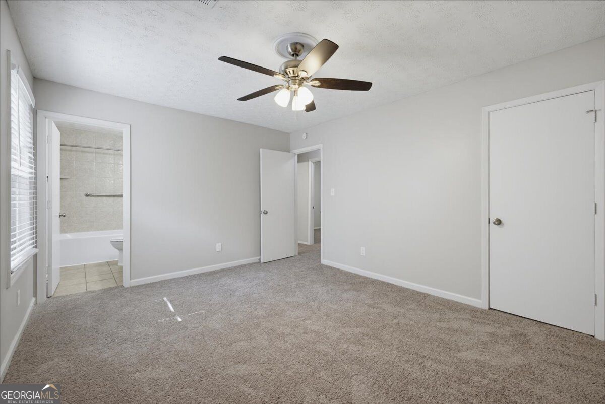 429 Sherwood Circle Property Photo 15