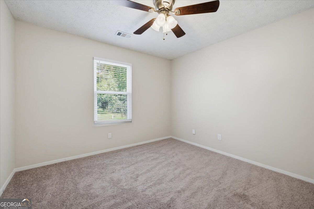 429 Sherwood Circle Property Photo 17
