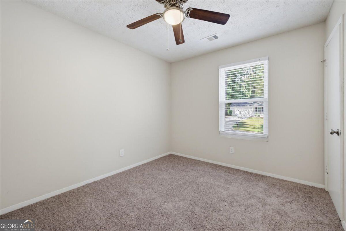 429 Sherwood Circle Property Photo 18