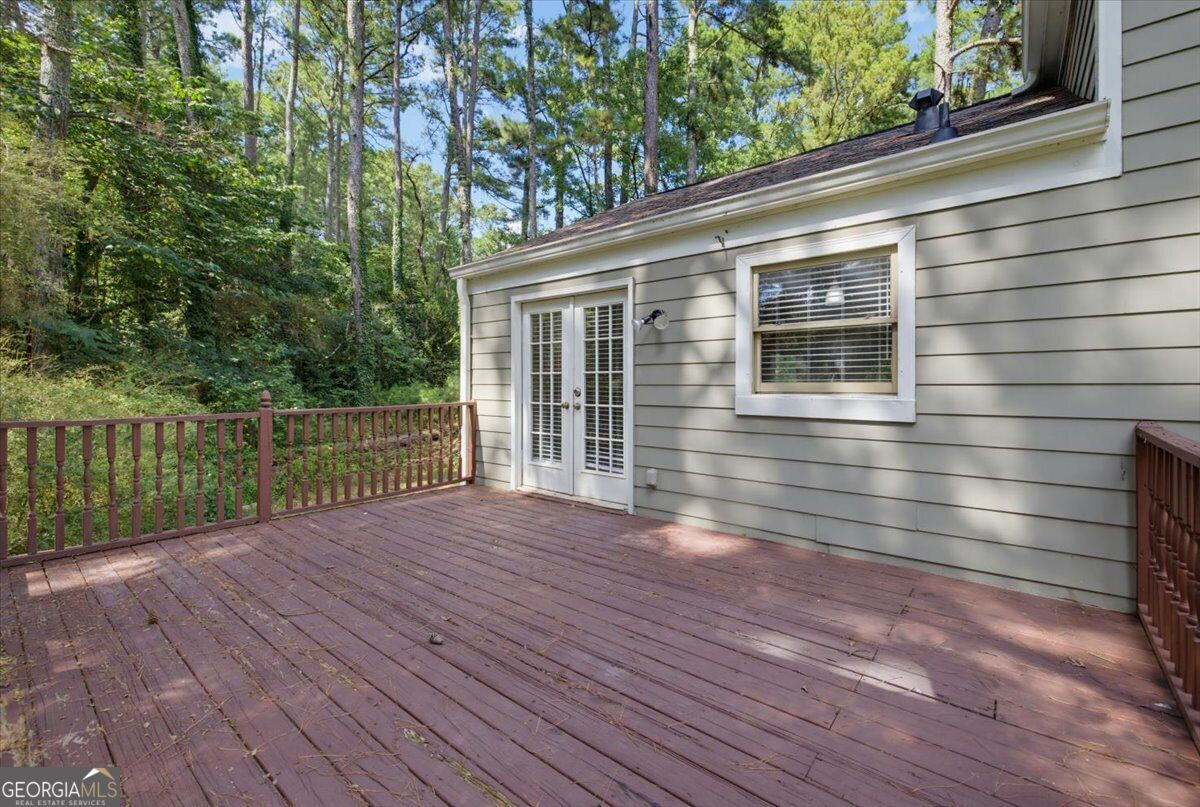 429 Sherwood Circle Property Photo 25