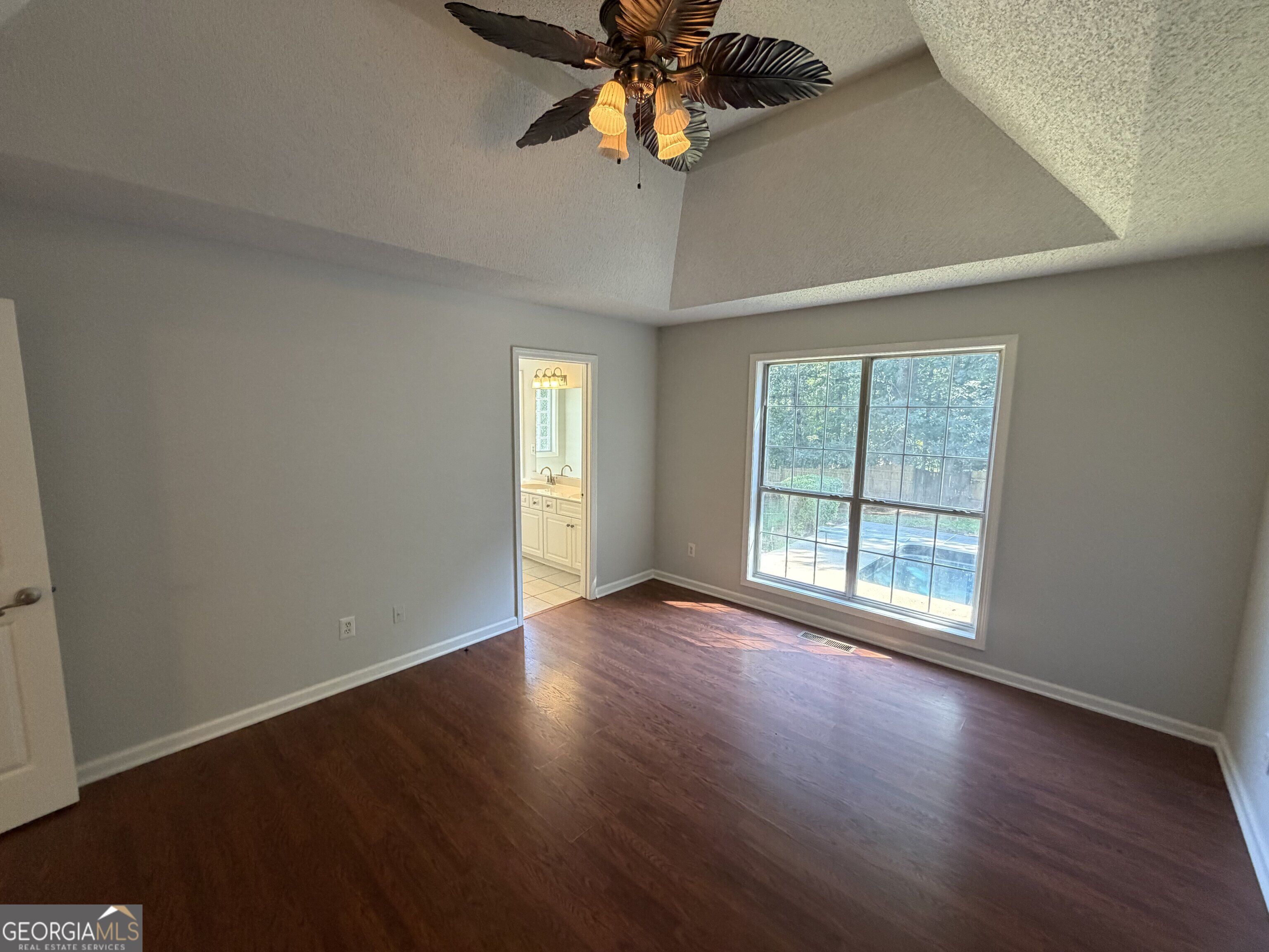 6863 Alexander Parkway Property Photo 13