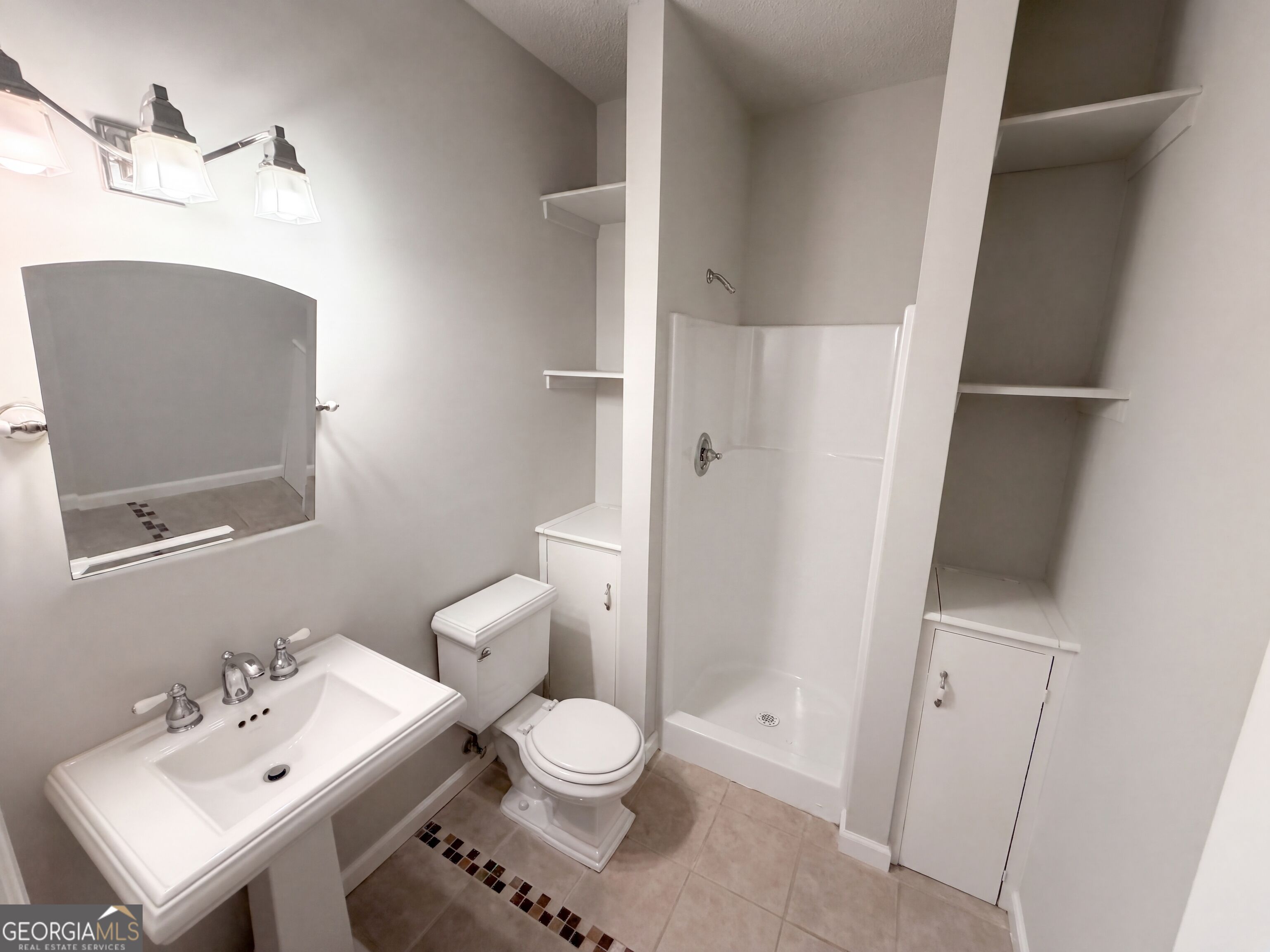 6863 Alexander Parkway Property Photo 21