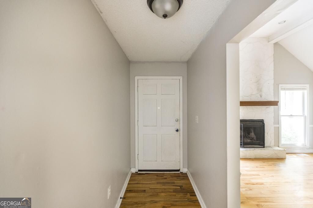 1345 Lancelot Lane Property Photo 5