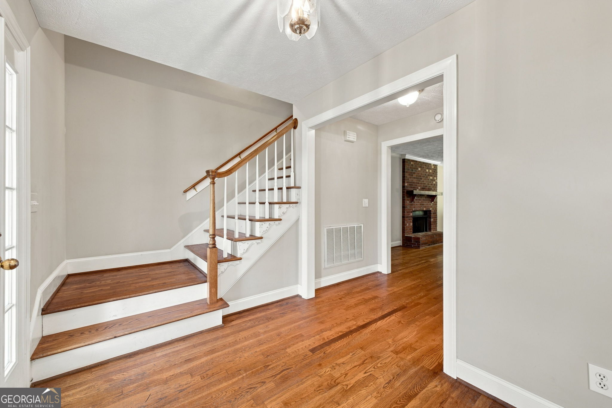 83 Bryant Road Sw Property Photo 5