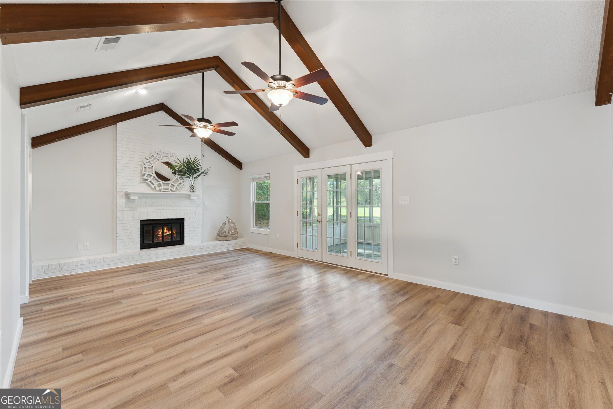 211 Cherokee Trail Property Photo 4