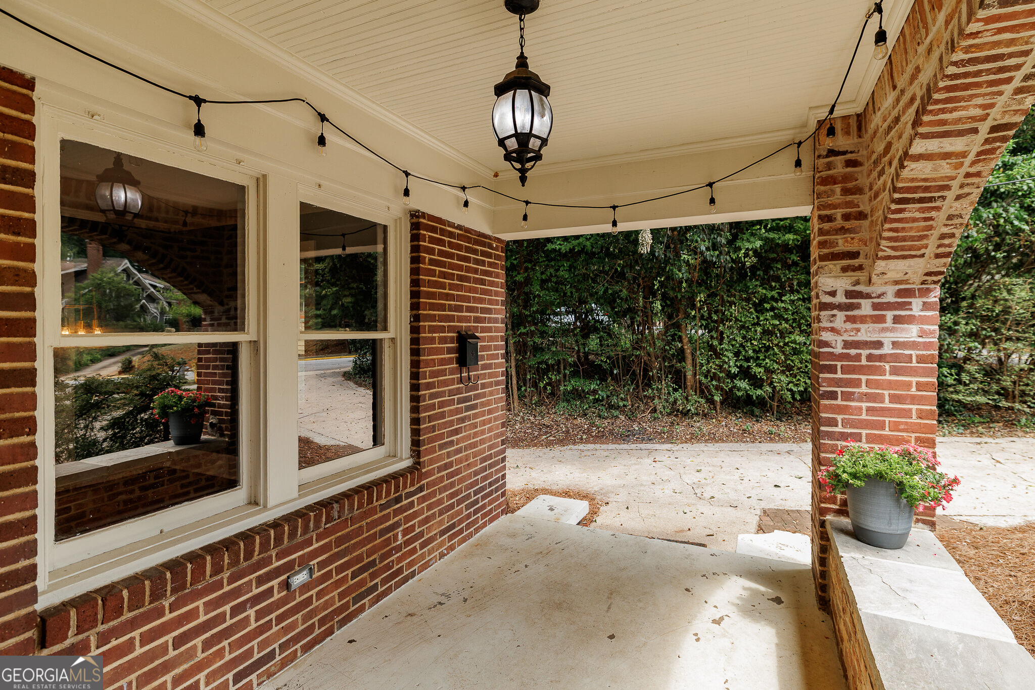892 Hill Street Property Photo 10