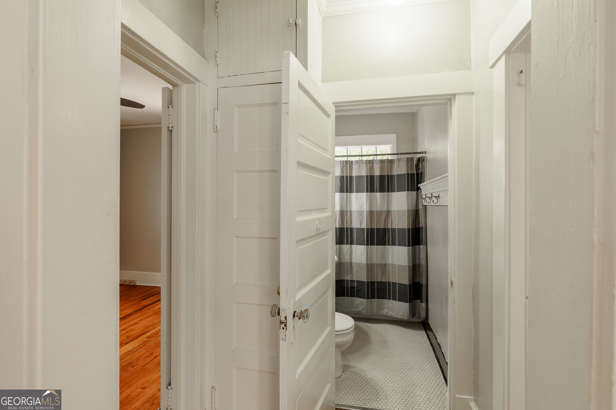 892 Hill Street Property Photo 34