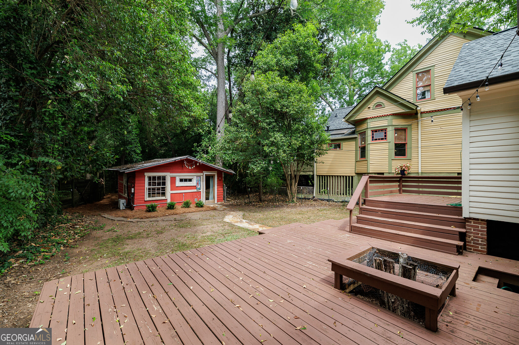 892 Hill Street Property Photo 44