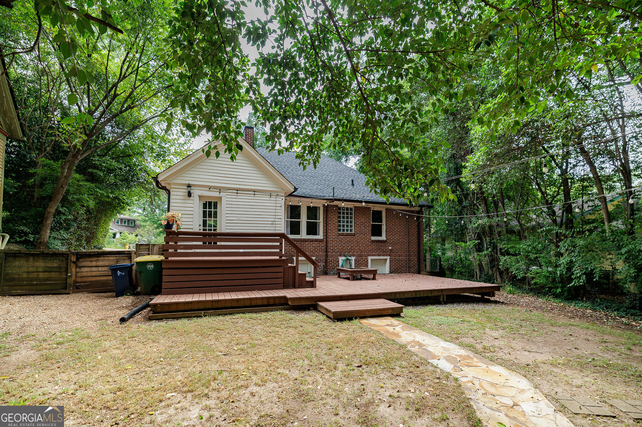 892 Hill Street Property Photo 55