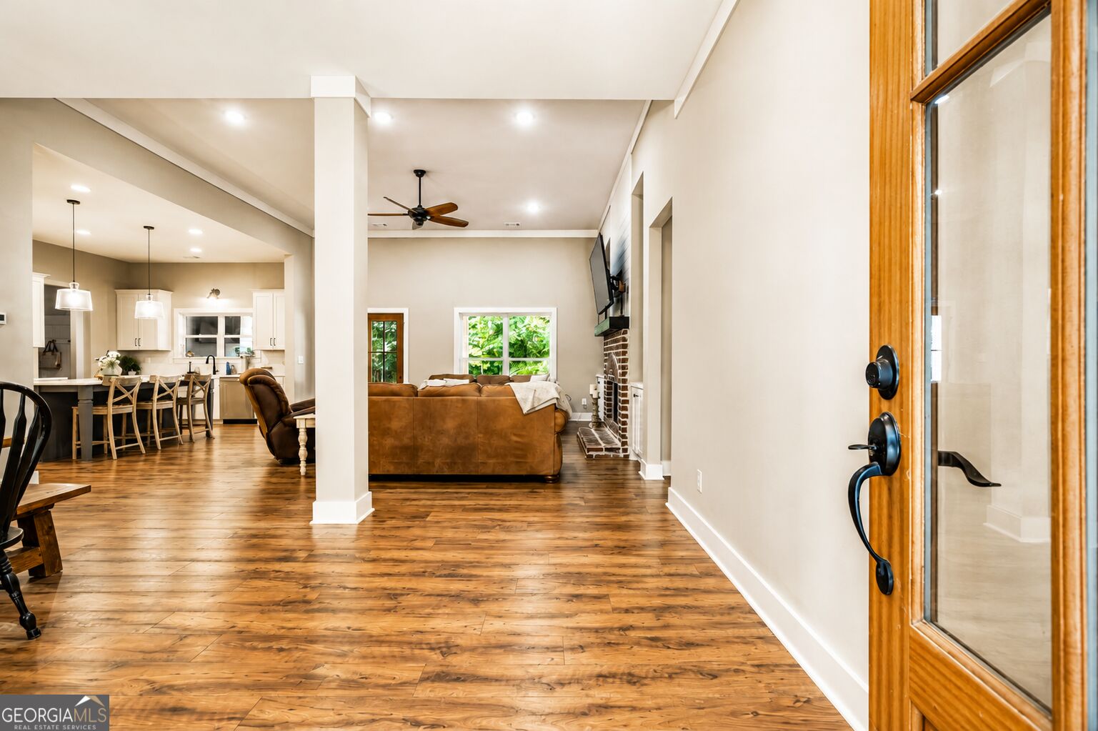 16 Stratford Way Property Photo 6