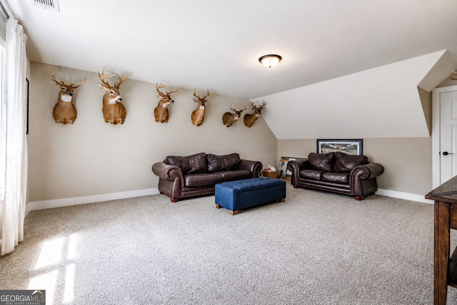 16 Stratford Way Property Photo 17