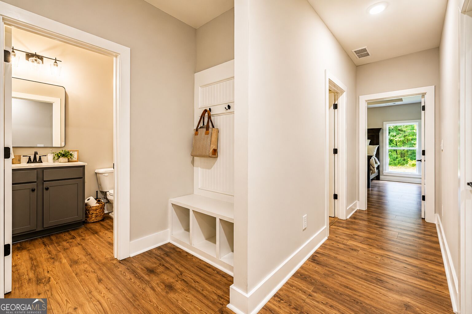 16 Stratford Way Property Photo 29