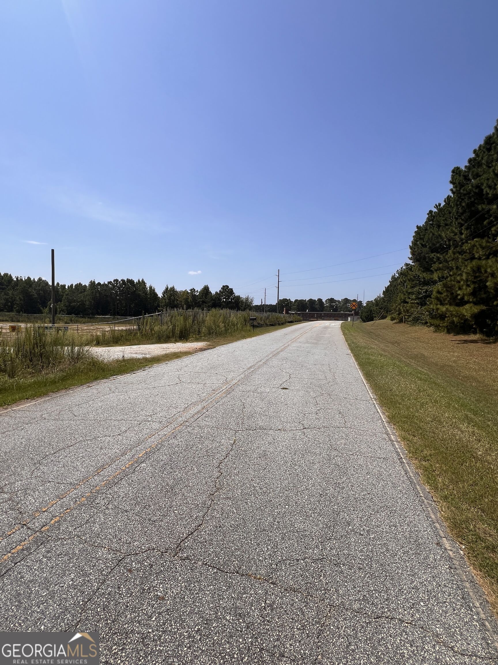 116 Railroad Way Property Photo 11