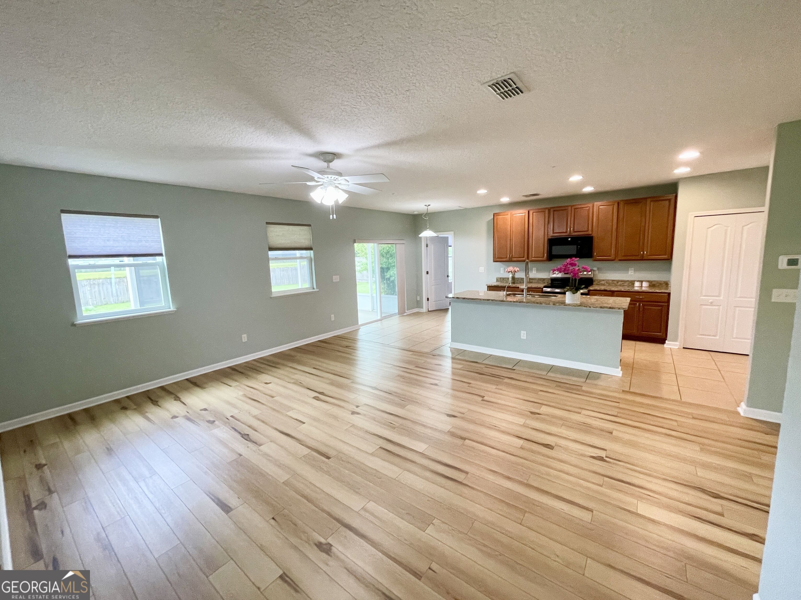 401 Soncel Drive Property Photo 5