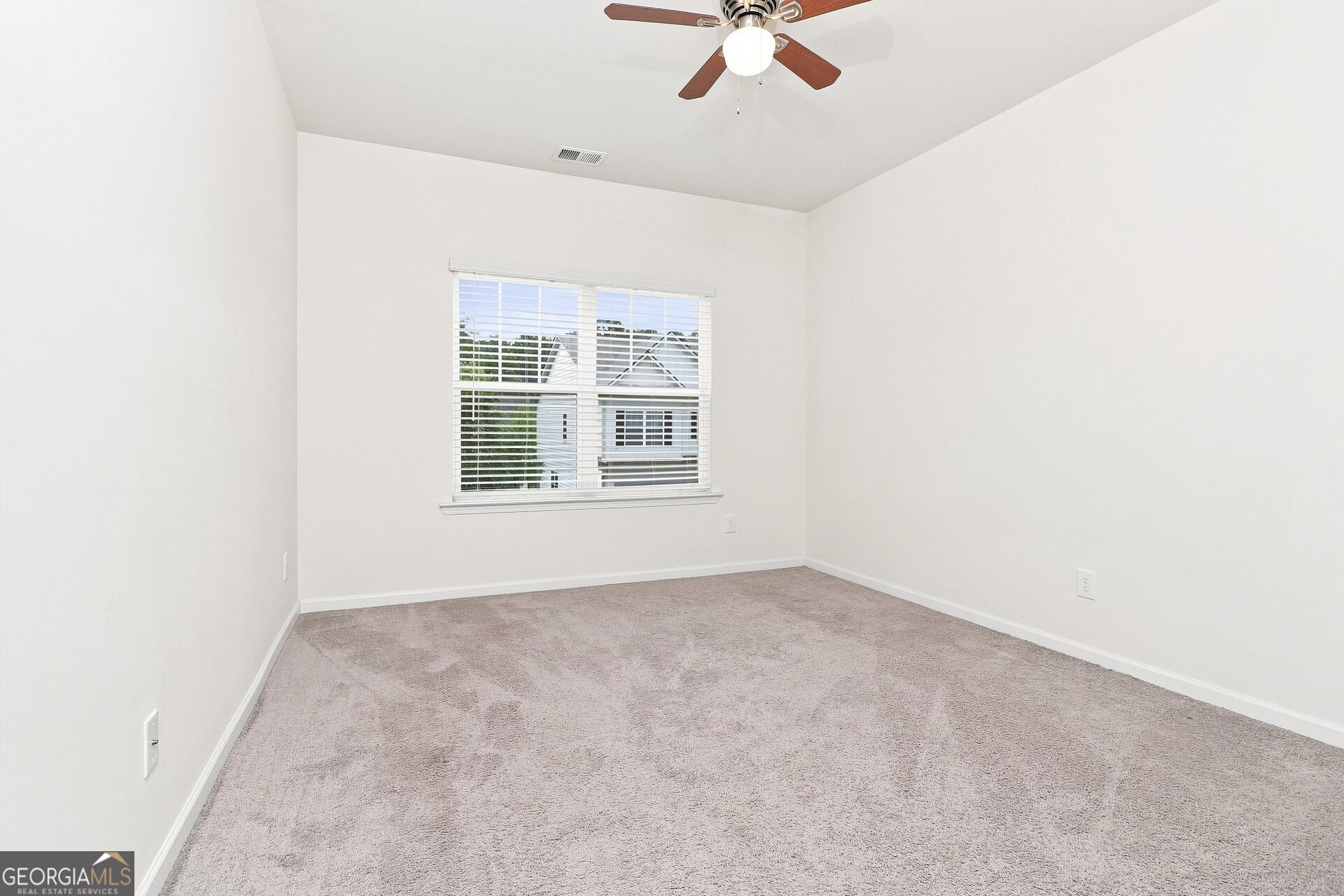 176 Bryon Lane Property Photo 16