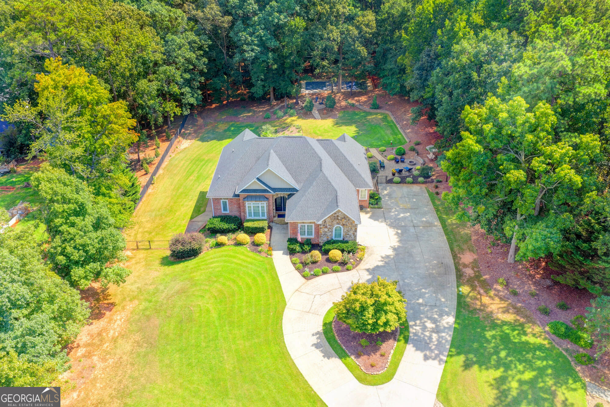 4025 Tanners Mill Road Property Photo 1