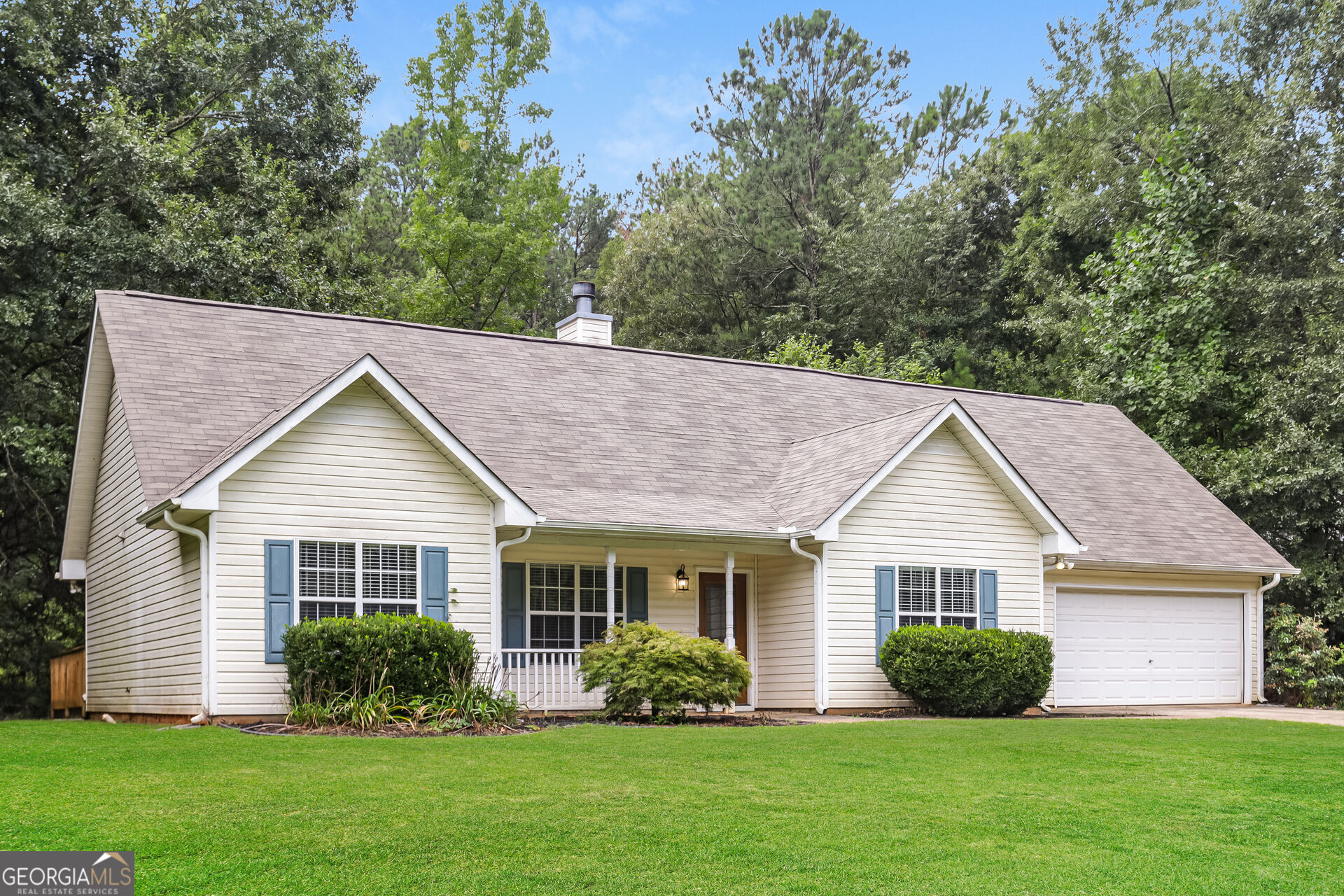 1235 Browns Country Lane Property Photo 4
