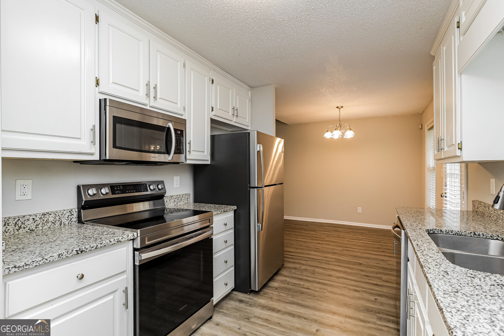 1235 Browns Country Lane Property Photo 10