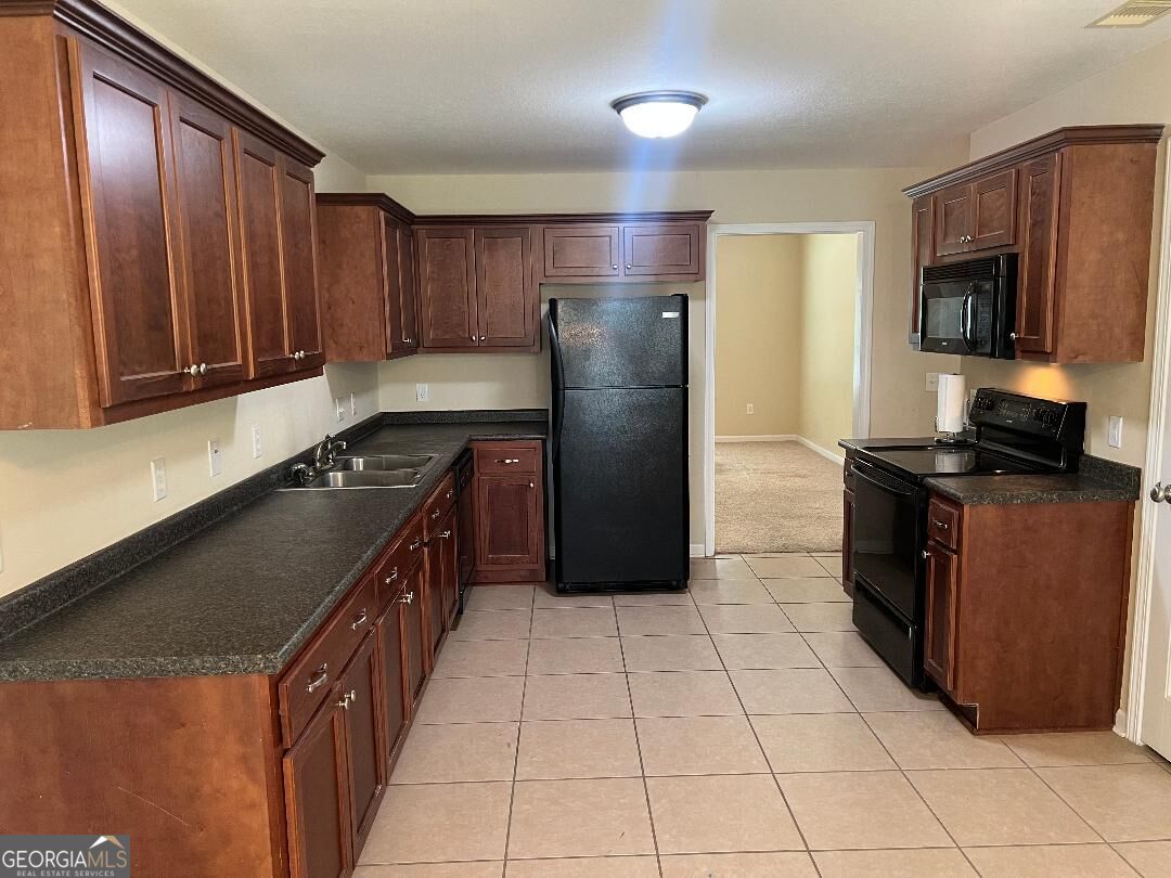 107 Westway Court Property Photo 8
