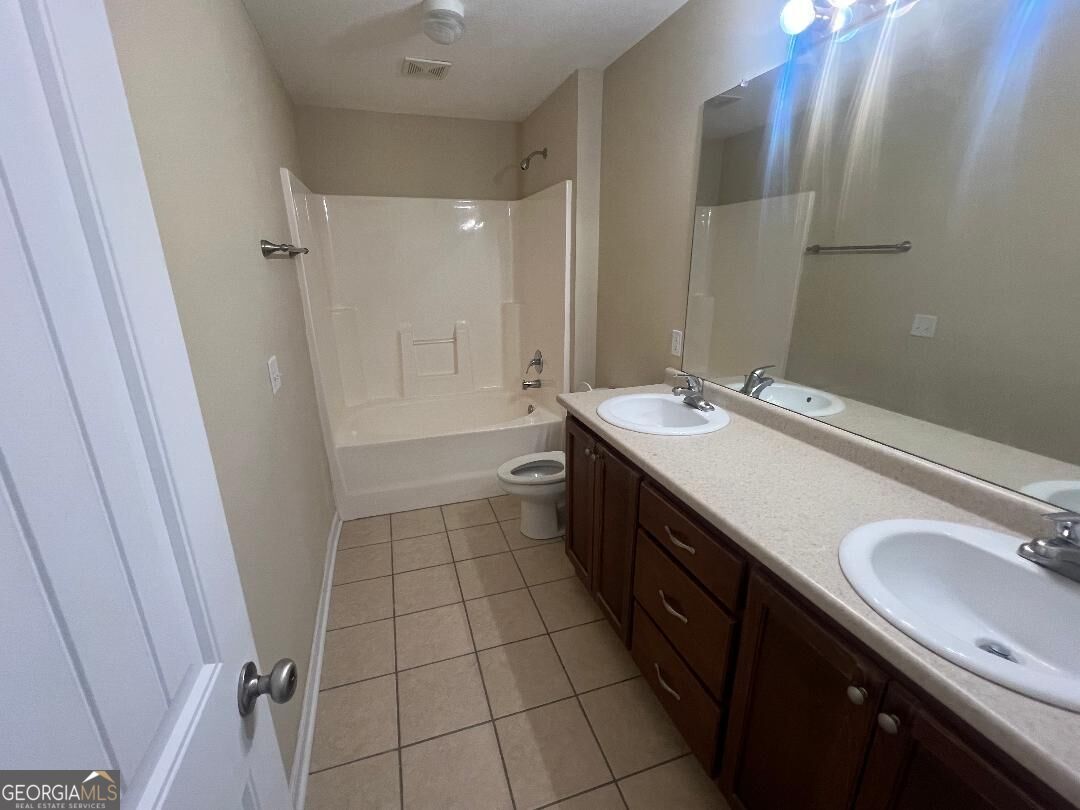 107 Westway Court Property Photo 20