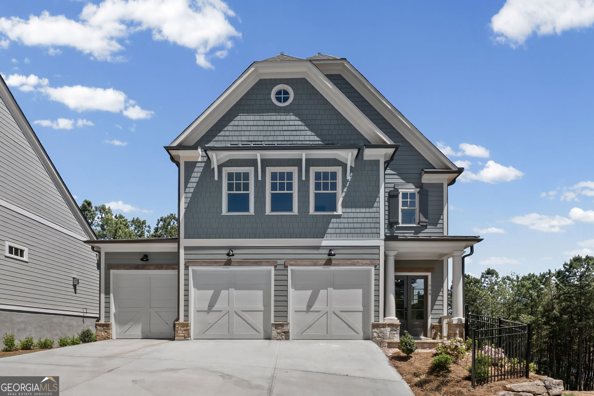 708 Woodlake Court Property Photo 1
