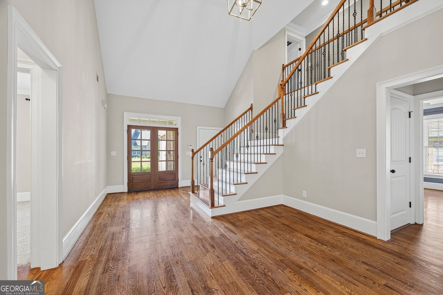 839 Legends Drive Property Photo 9