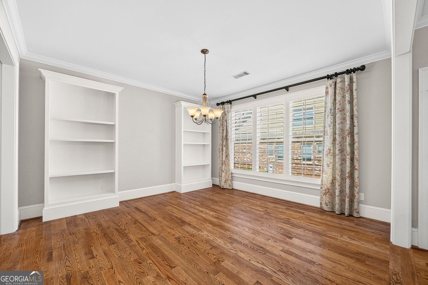 839 Legends Drive Property Photo 15