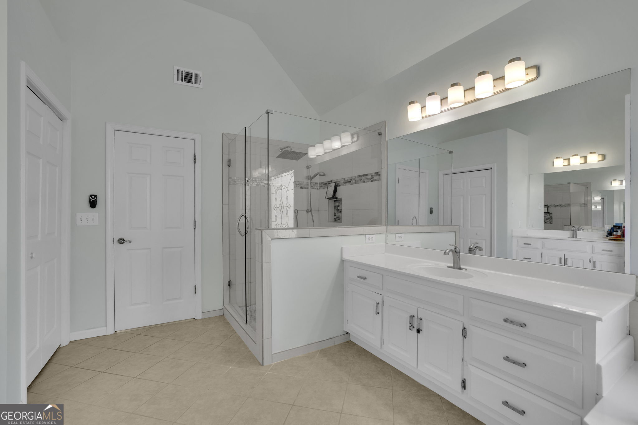 4745 Aldbury Lane Property Photo 8