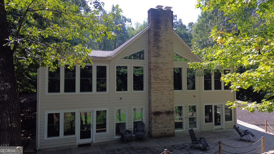 201 Hickory Hill Lane Property Photo 1