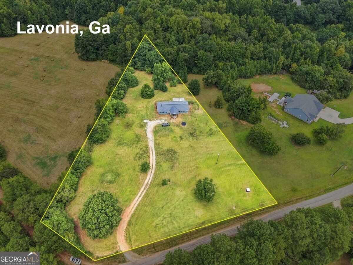 354 Ricks Road Property Photo 2