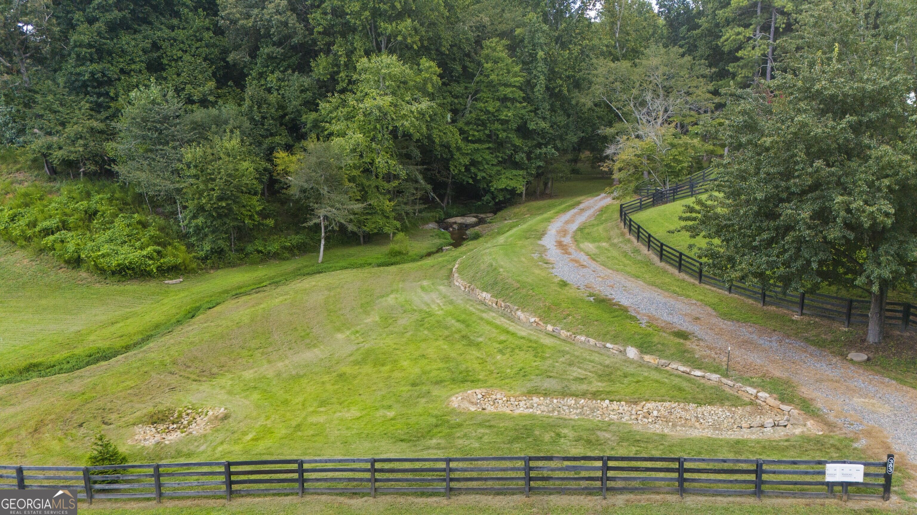 383 Liberty Grove Rd Property Photo 1