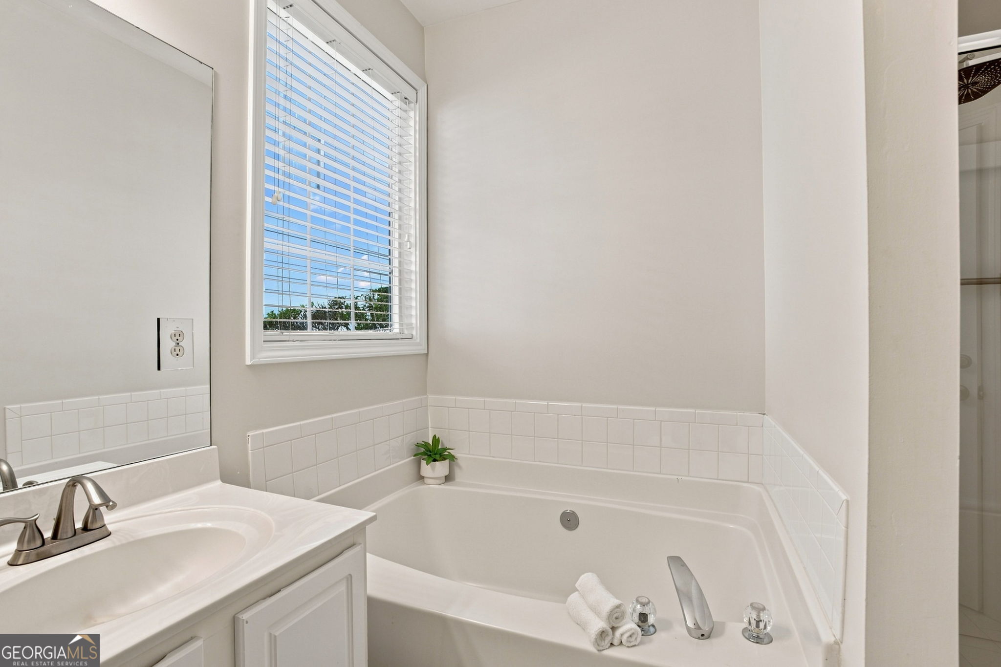 3418 Kensington Parc Circle Property Photo 35