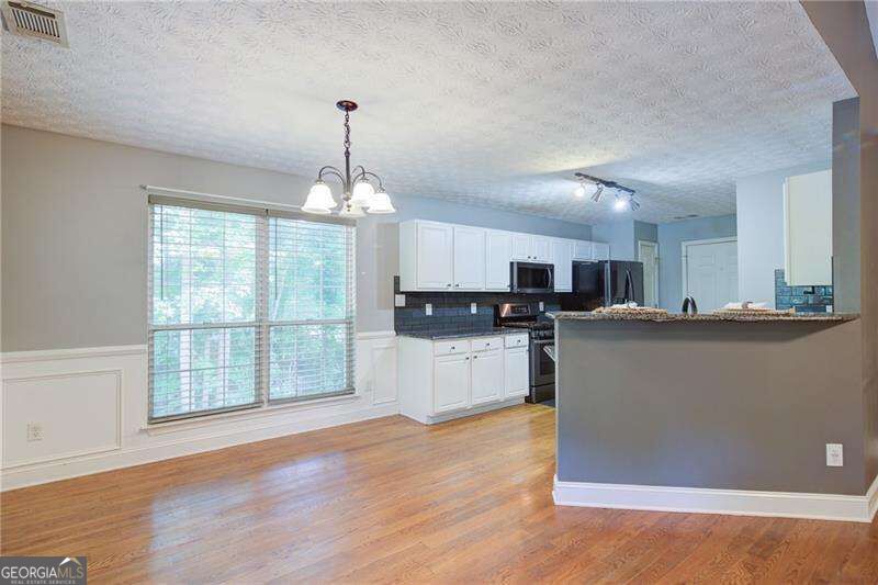 4267 Rivuere Point Property Photo 17