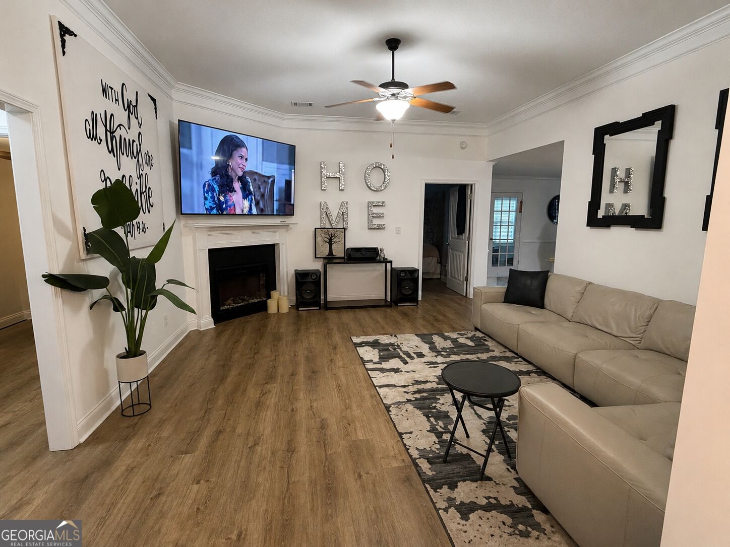 206 Lasso Drive Property Photo 3