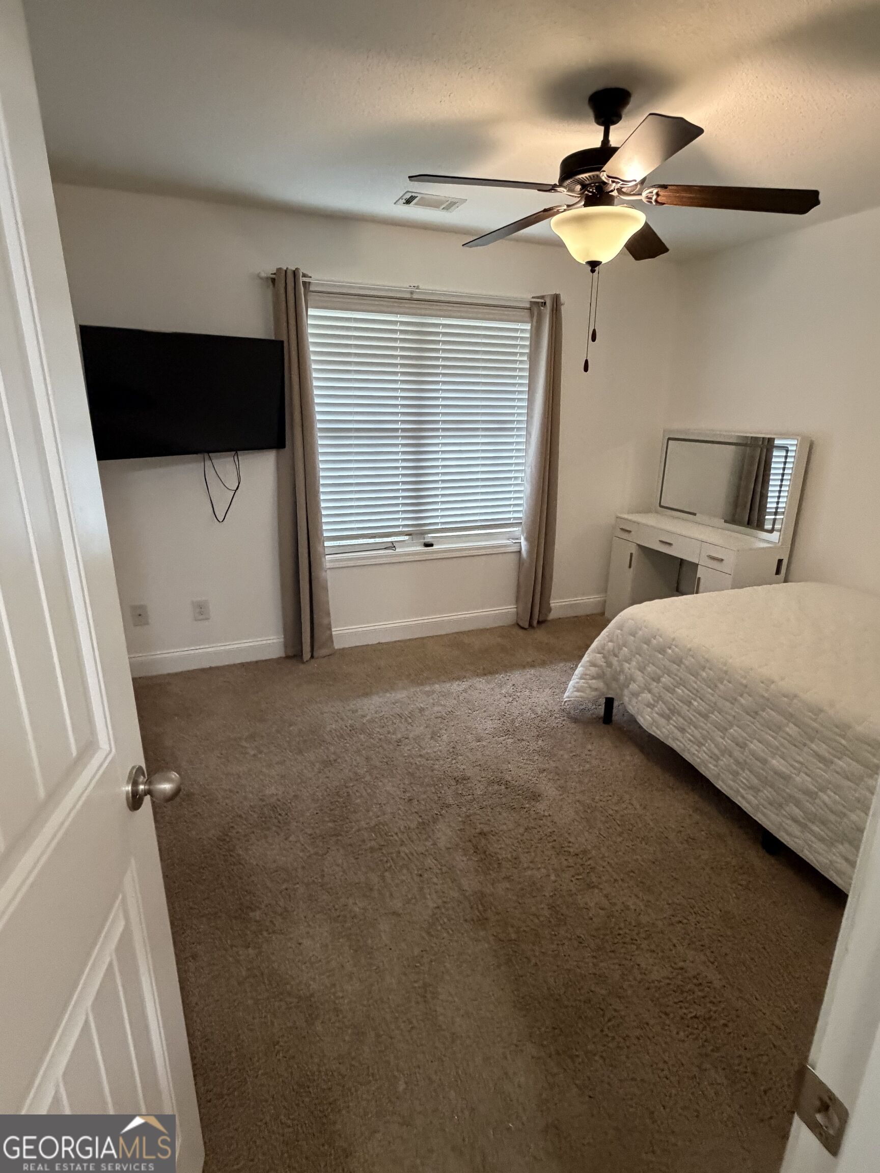 206 Lasso Drive Property Photo 5