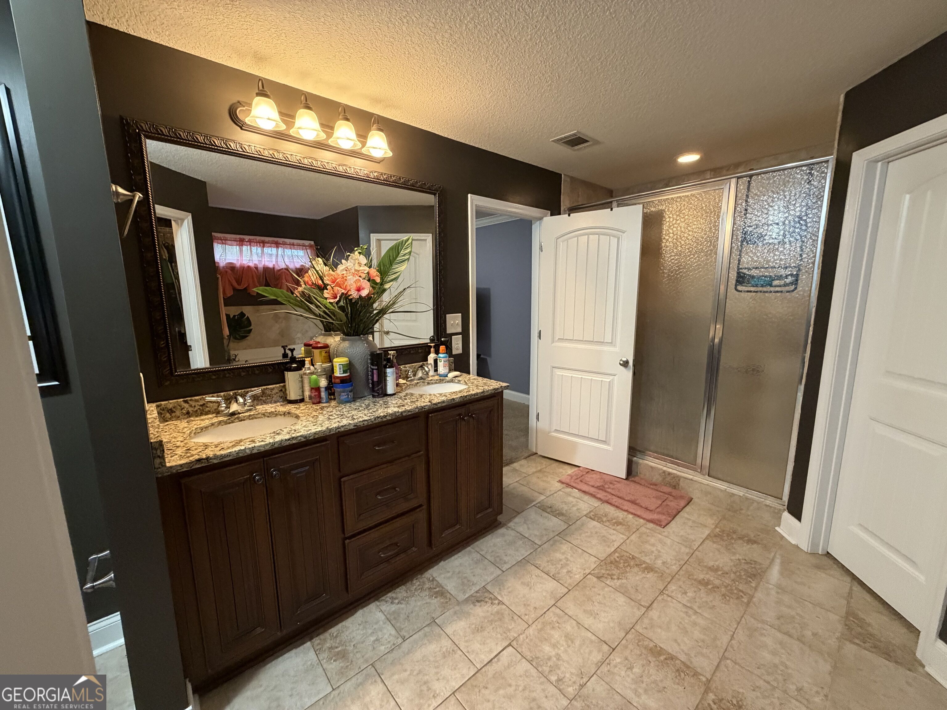 206 Lasso Drive Property Photo 14