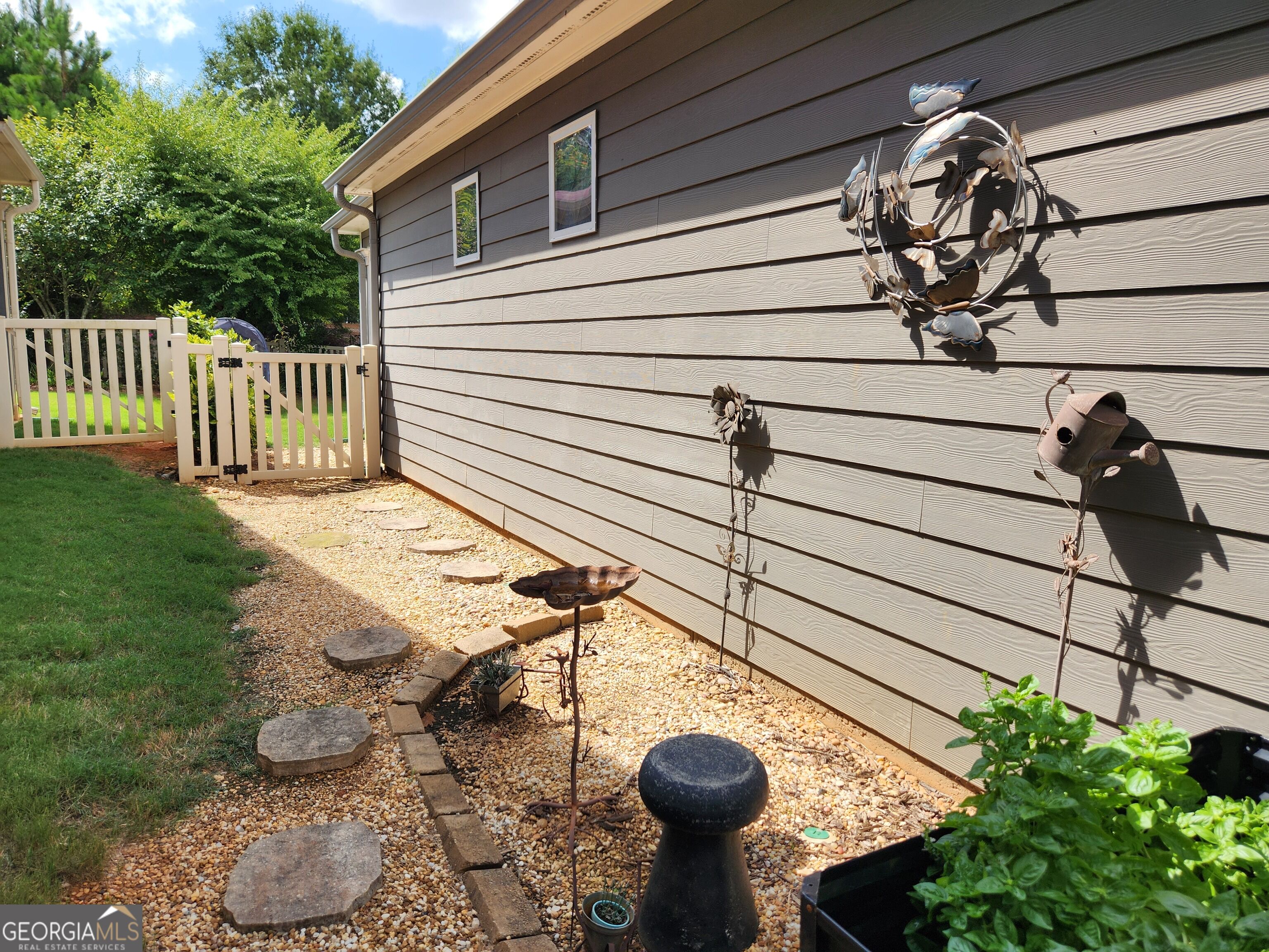 17 Cliffbriar Terrace Property Photo 36